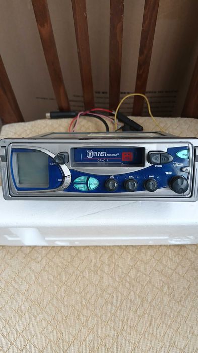 Радиокасетофон First Austria