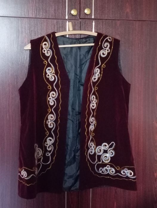 Комзолдар сатылады.