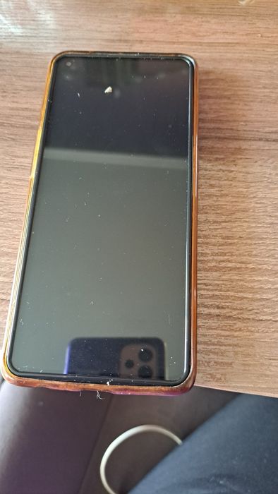 Орро,  телефон в