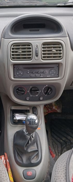 Renault Symbol 1.5 diesel, 2006, Robust și Eficient