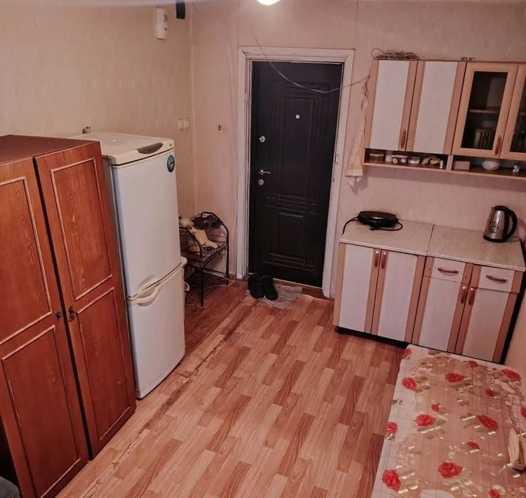 Продам комнату напротив рынка