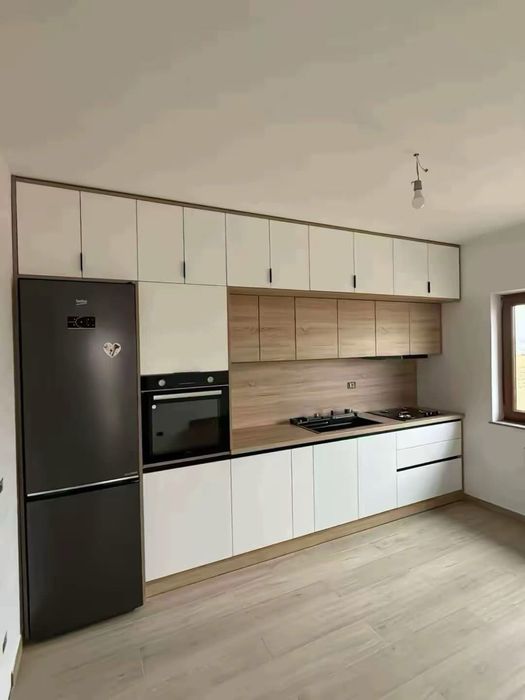 Mobilier la comanda