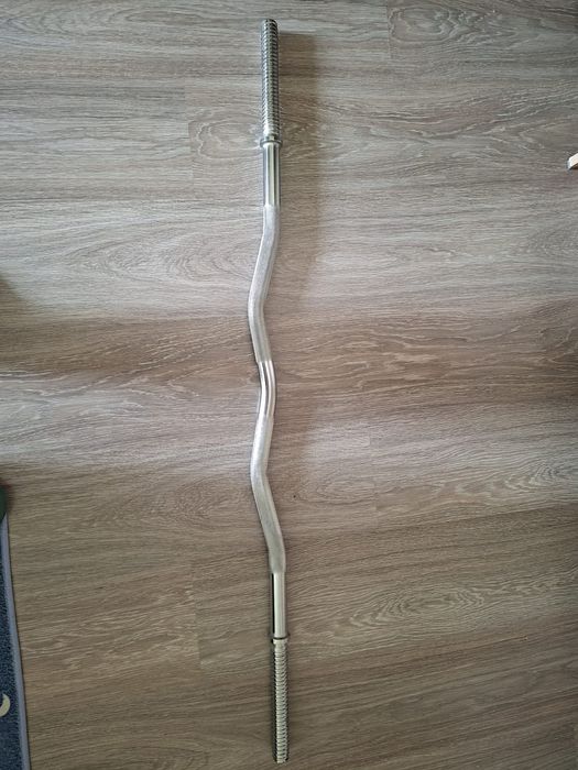 Продавам лост ф 28 и тежести