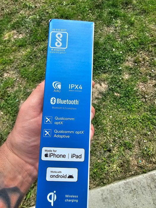 Momentum True Wireless 3