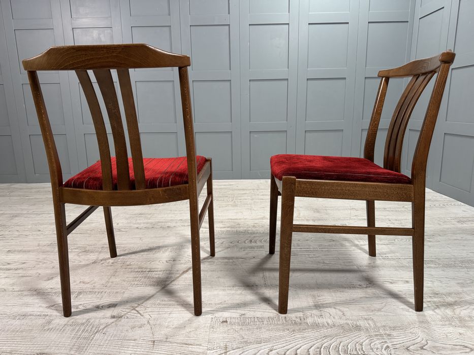 Винтидж трапезни столове от 70-те К070