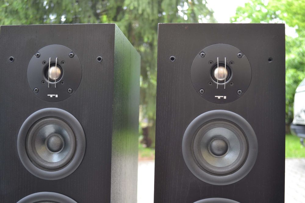 Boxe jbl  Ti 600