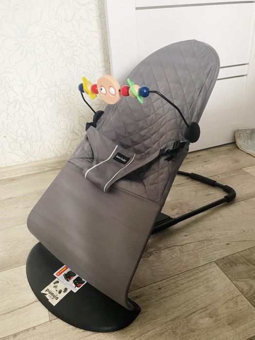 Продам шезлонг б/у