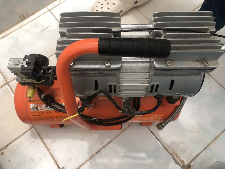 Компрессор сатылады