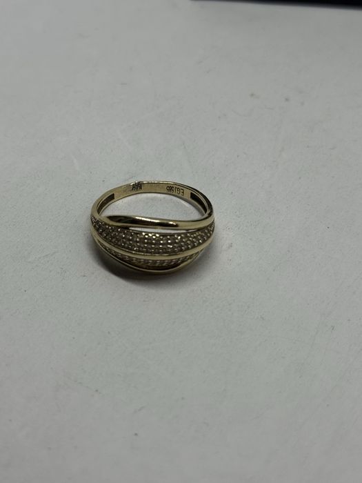 дамски златен пръстен 2.25гр 14к 585