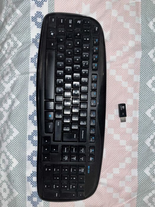Tastatura wireless logitech