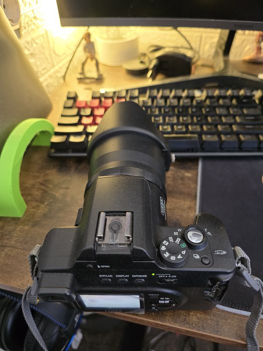 Aparat foto Panasonic Lumix DSC FZ20
