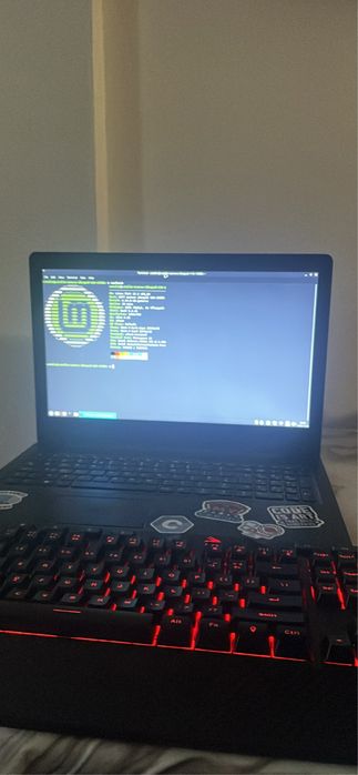 Laptop Lenovo Slim Mouse Tastatura Led