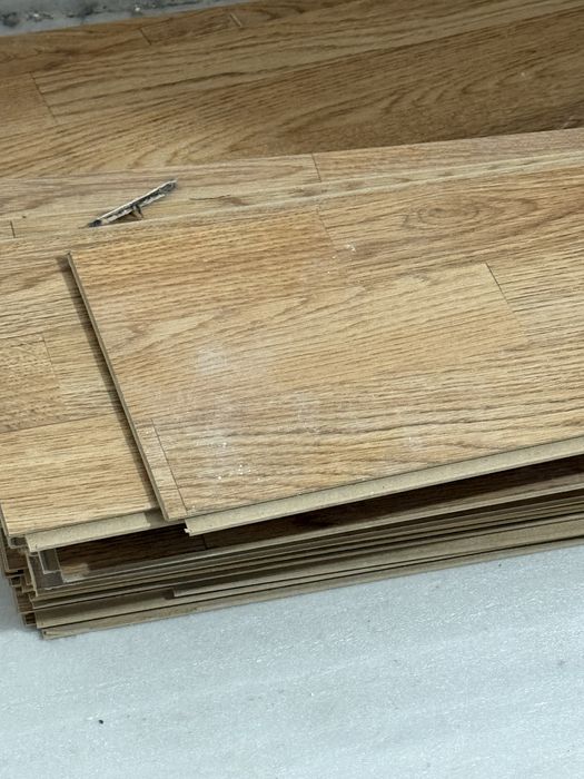 Продается ламинат бу срочно за все 5000