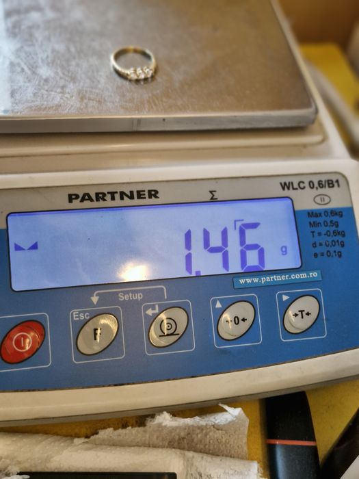Vând inel din aur 14k