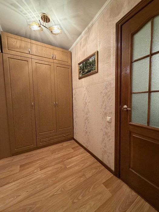 Продажа 2-комнатной квартиры 8 мкр