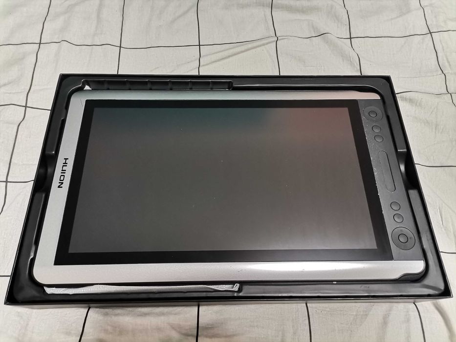 HUION KAMVAS GT-156HD V2 Pen Display