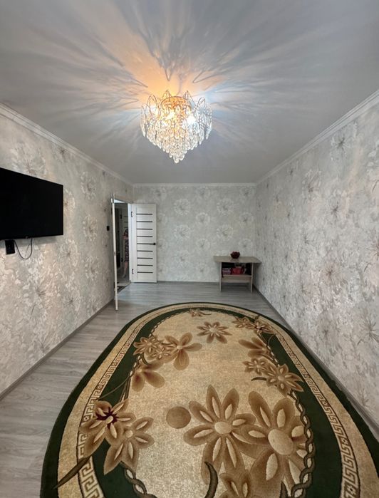 Продам 3 ком 2 этаж 2 мик 13 дом