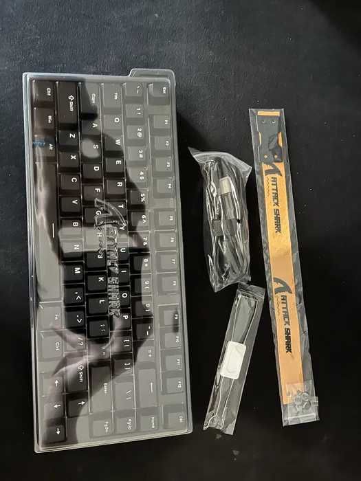 Tastatura Attack Shark R82 He