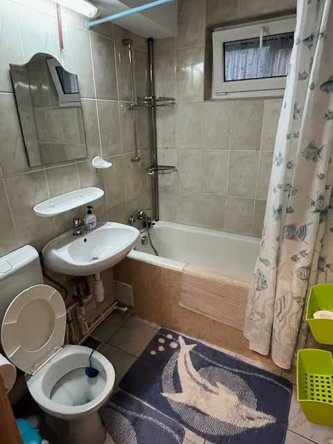 Ocazie, apartament cu doua camere renovat gata de inchiriat.