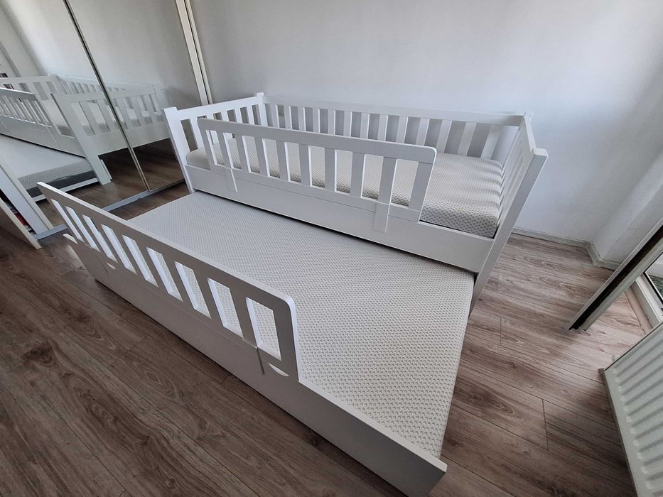 TRANSPORT GRATUIT.Pat extensibil din lemn masiv.Cod 122