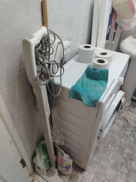 Отдам пылесос проводной