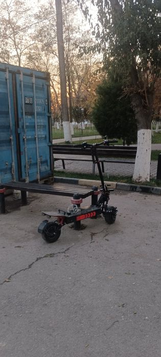 Электросамокат Dokma