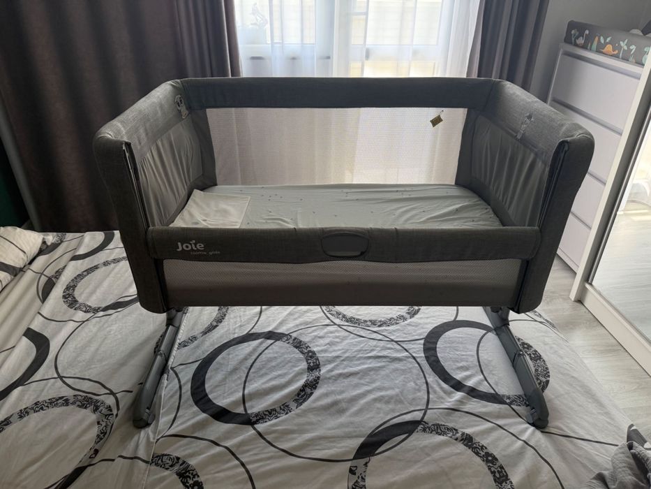 Продавам кошара Joie Roomie Glide