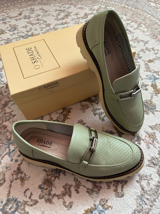 Продам лоферы бу