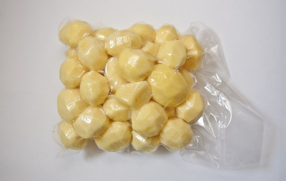 Картофель чищенный в вакуме