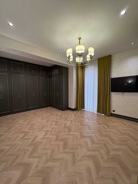 Продаётся Новый ЕвроДом  Мирзо Улугбекский район Чайхана Салом 600м2