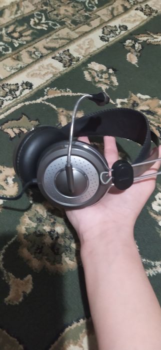 Продам наушники от Genius