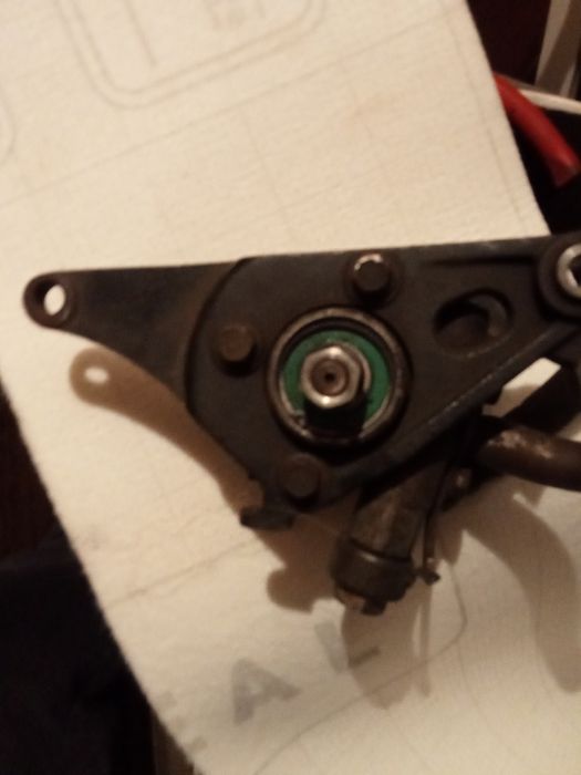 Дроссельная заслонка. Генератор.   Мазда кронос