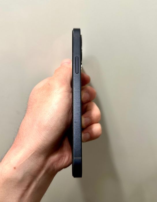 iPhone 12 64GB БЕЗ РЕМОНТА!