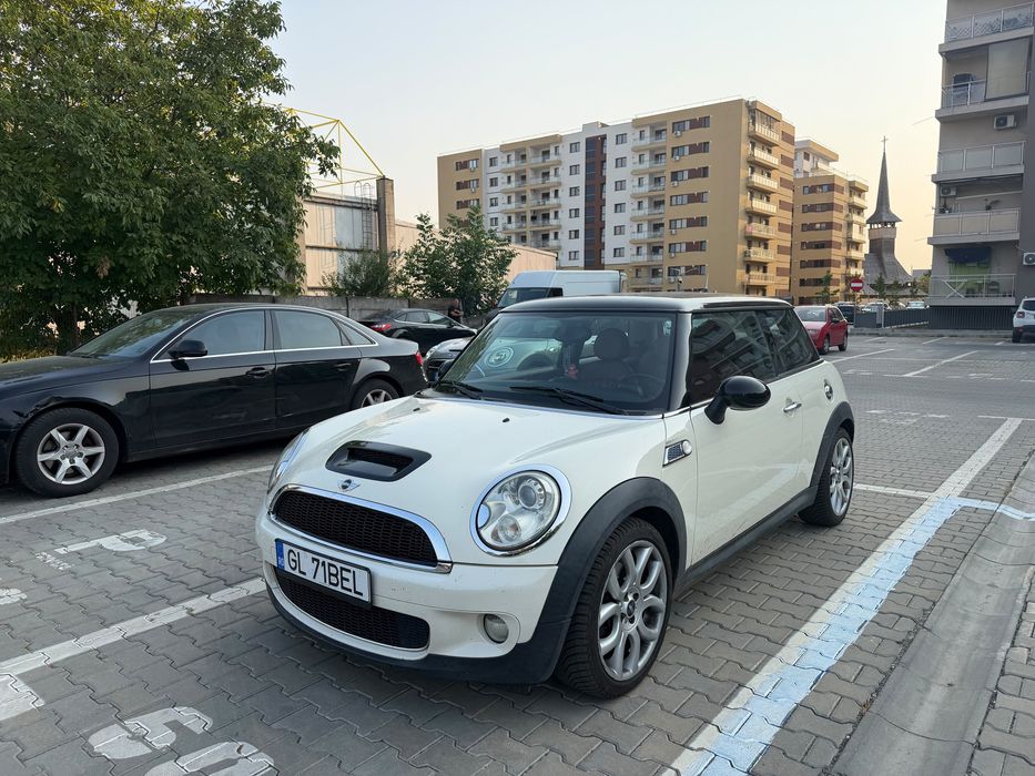 MINI Cooper S 2010 benzină, 5.100 € — imagine 2