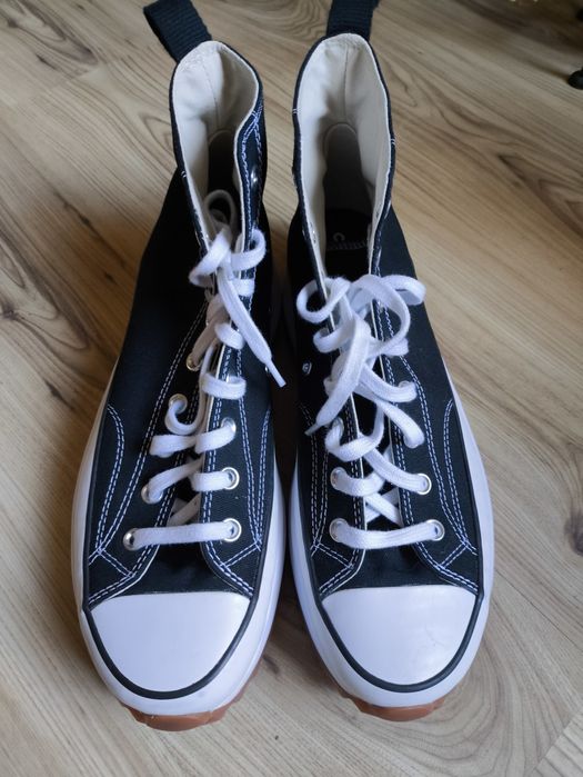 Спортни мъжки обувки Nike и Converse