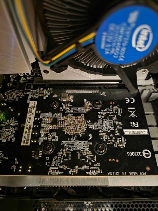 Видео карта asus Geforce GTX 1650 4GB DDR6