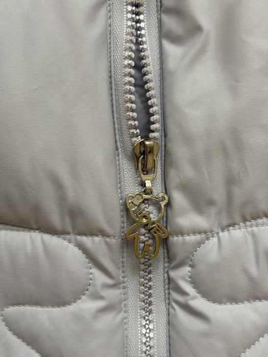 Куртка на девочку в идеальном состоянии!