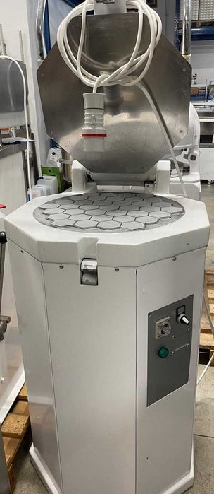 Divizor hidraulic Pietroberto (Presa hexagonala)