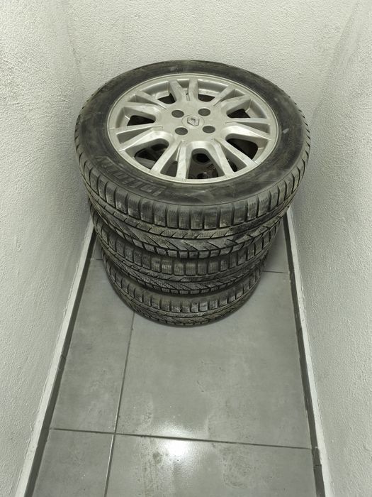 Гуми зимни 205/55/16