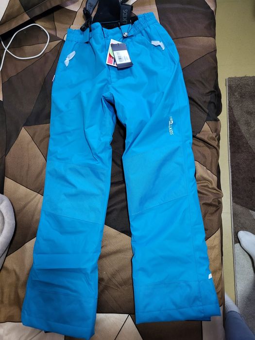 Geci și pantaloni de ski Colmar