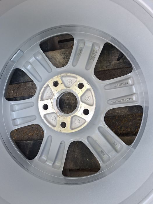 1бр. Нова Джанта с гума 16" 5Х112мм Фолксваген, VW 5X112 с гума 205 55 16