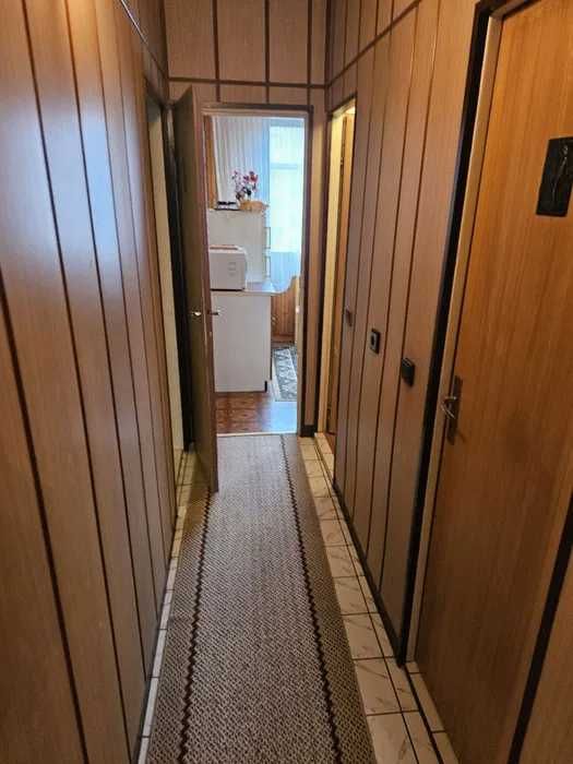 Продава се Тристаен апартамент в Казанлък - 86 кв.м за 748 €/кв.м - Снимка #3