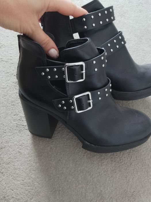 Дамски боти размер 38