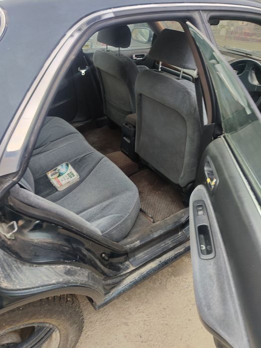 Продаю Honda saber 1995