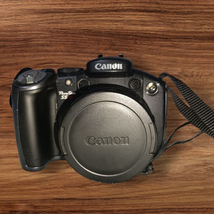 Canon PowerShot S5 IS