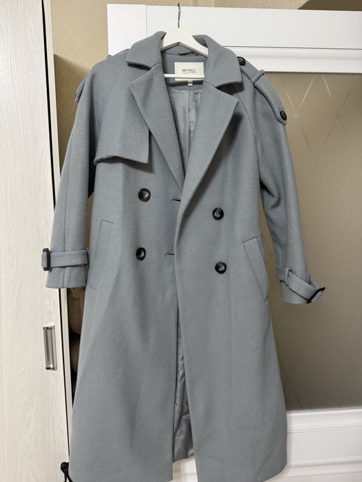 Пальто демисезонное