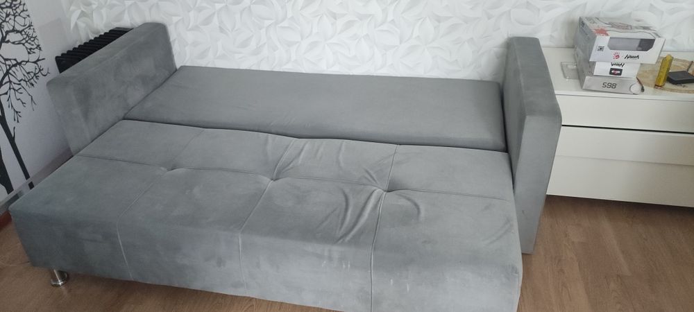 Диван в хорошем состоянии