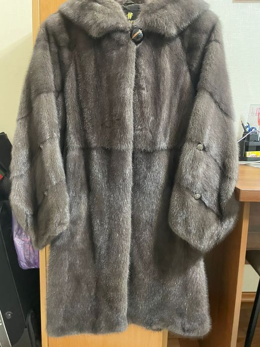 Продаётся шуба норковая