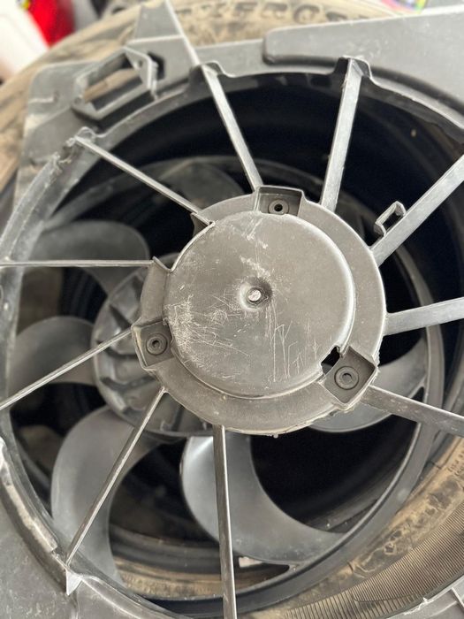 Диффузор на Лада Ларгус