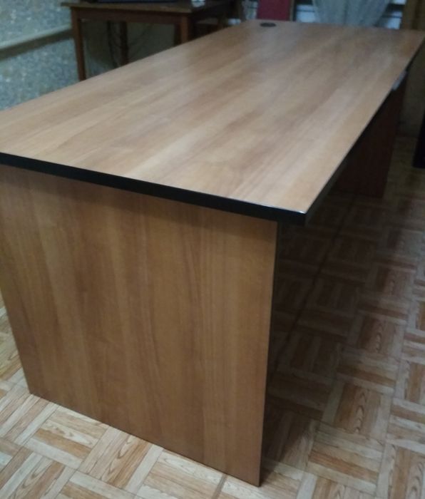Стол офисный б/у